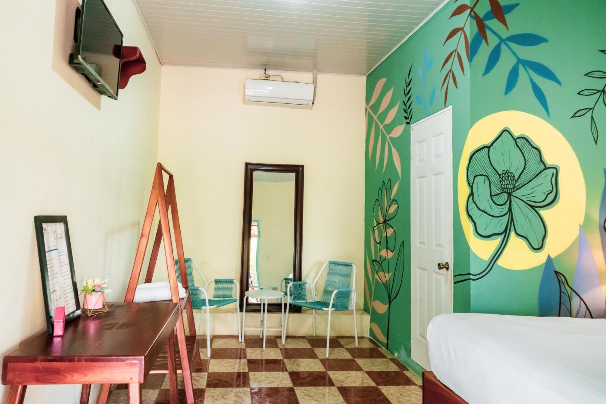 Hostal Eden Moyogalpa Exterior photo